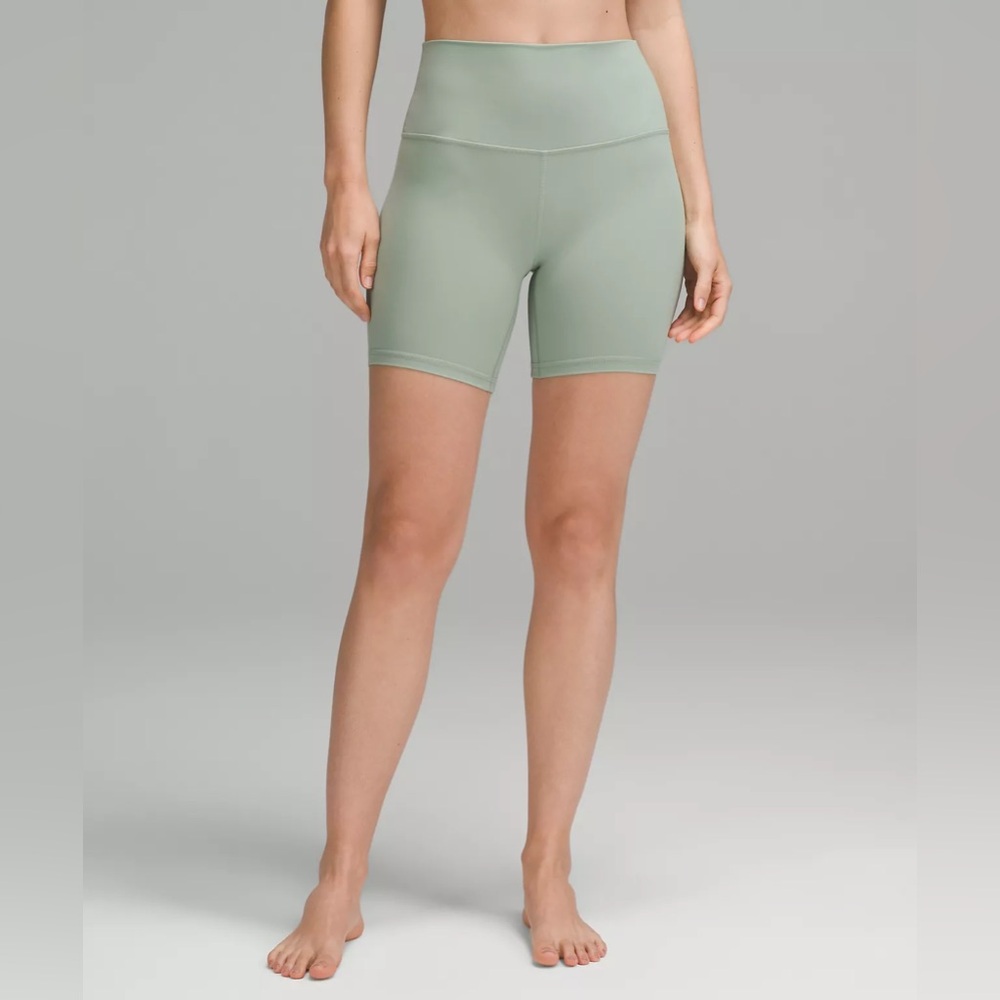 Lululemon Align High Rise Short 6" size 2/4/6 Palm Court PLMC